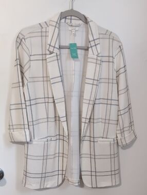 NWT Maurices White Plaid Open-Front Blazer